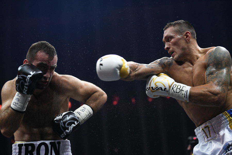 Ukraine's Usyk Beats Russian Gassiev To Win WBSS Final & Muhammad Ali ...