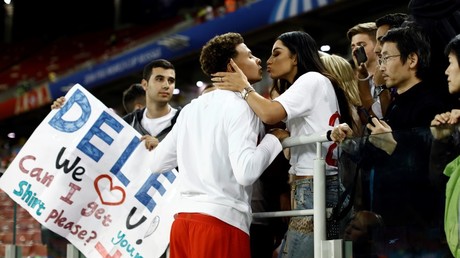 Cocaine atop lampposts & trashed ambulances: Orgiastic scenes from England's World Cup celebrations
