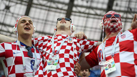 Entire Croatian cabinet celebrates World Cup semi win by wearing team jerseys (VIDEO)