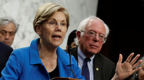 Senators Elizabeth Warren and Bernie Sanders © Yuri Gripas