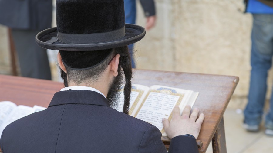 Beatings, harassment & bullying: Germany’s anti-Semitic hate crimes soar by 10%