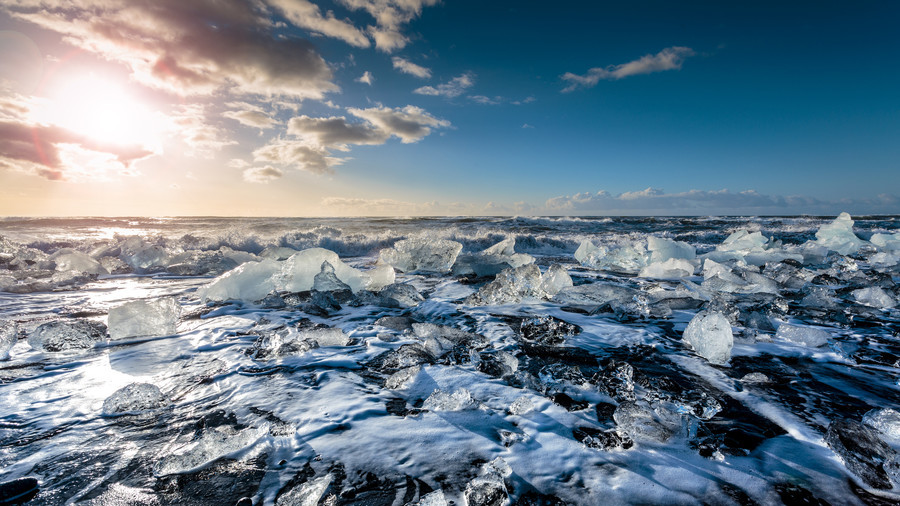 Shipping giant Maersk to transport its first cargo via Russia’s Arctic sea route