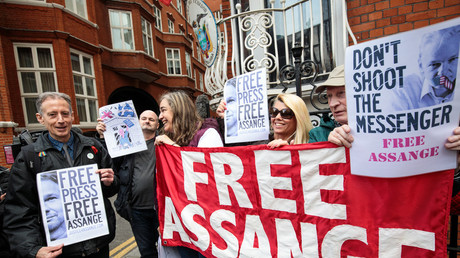 Former MI6 spy v WikiLeaks editor: Who really deserves 1st Amendment protection?