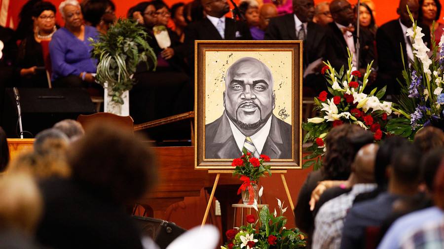 Outrage as US cop who killed unarmed black man trains others to ‘survive’ stress