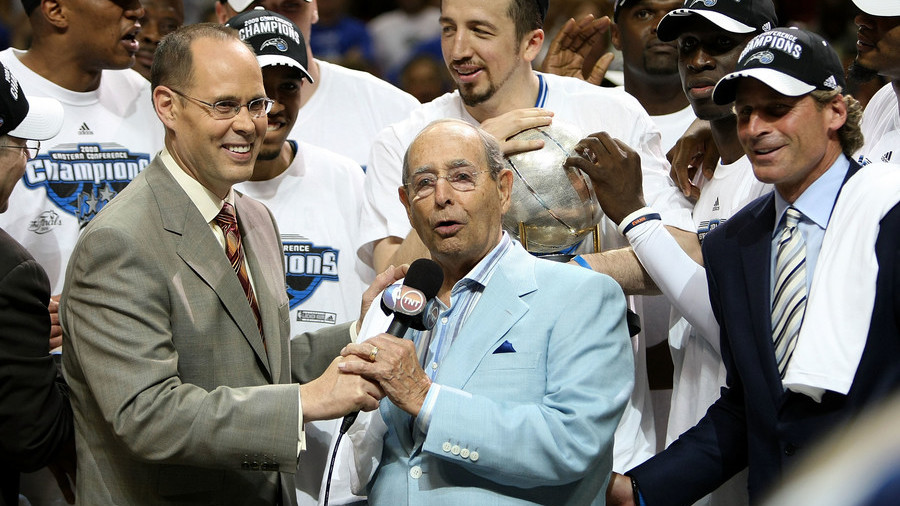 Services set for Amway founder and Magic owner Richard DeVos