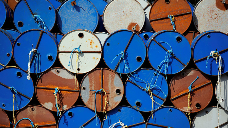 Oil extends rally as uncertainty about Iranian supplies grows after US sanctions
