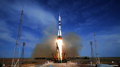 ISS hole rumors undermine relations among crew, Russian space boss warns