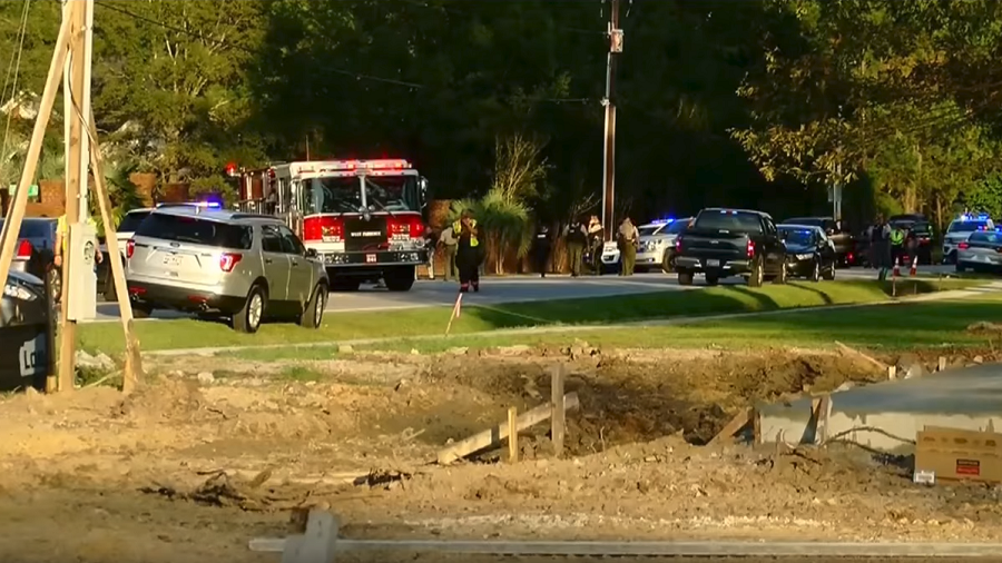 1 Officer Killed, 6 Injured In South Carolina Shooting; Suspect In ...