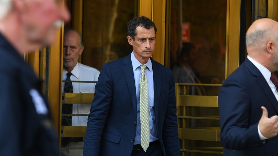 Teen-sexting Democrat ex-congressman Weiner to walk out of prison early