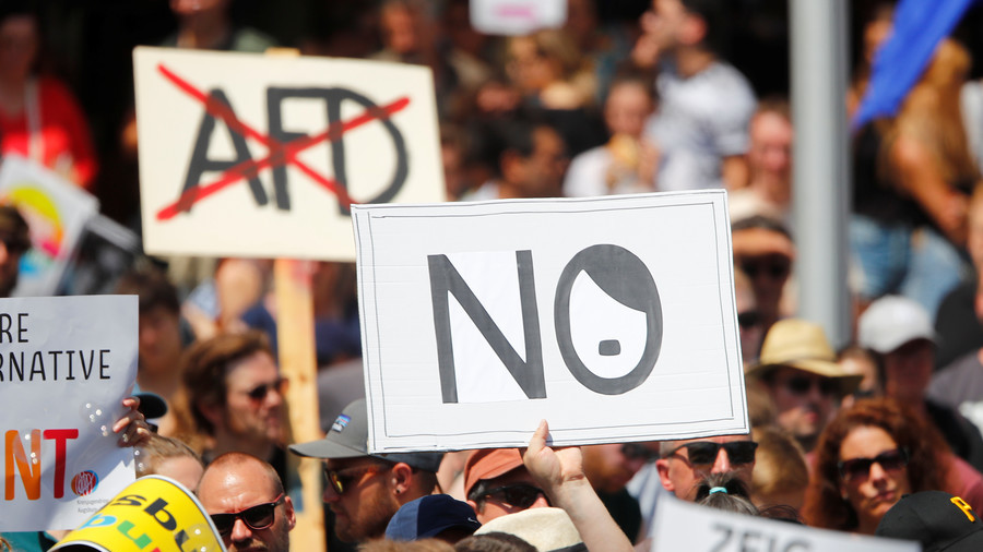 Neutrality or censorship? RT’s look at AfD’s tool for students to report ‘biased’ teachers (VIDEO)