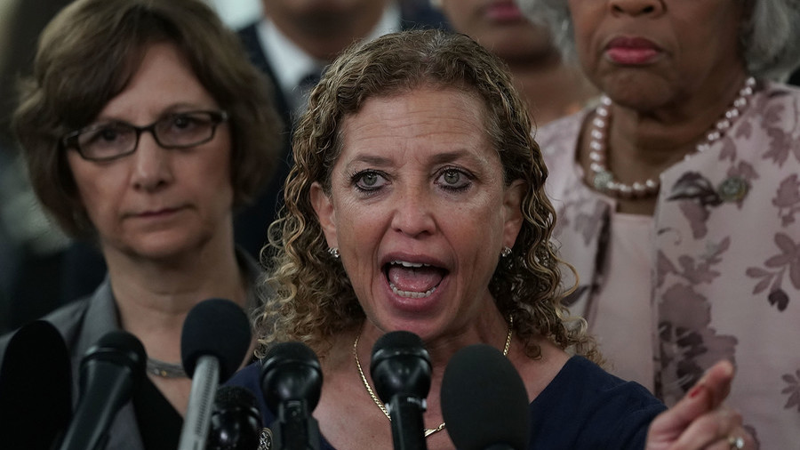 Bomb squad sent to Wasserman Schultz’s office to investigate suspicious package
