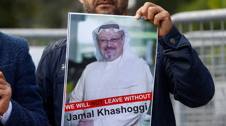 A demonstrator holds up a poster of missing dissident journalist Jamal Khashoggi outside Saudi Arabia's consulate in Istanbul © Osman Orsal/Reuters 