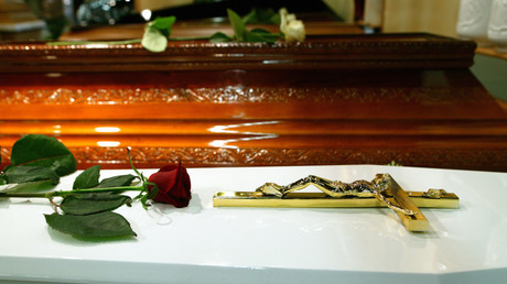 Oil priced $400 in yuan, Russian military base – Saudi insider says kingdom mulls 30 anti-US moves