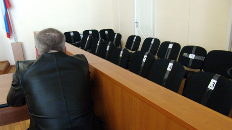 A jury stand at a Russian court. © Sputnik / Ruslan Krivobok