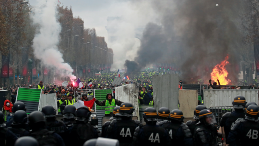 'President T' turns French fuel protests into rant about how âbadlyâ EU treats America