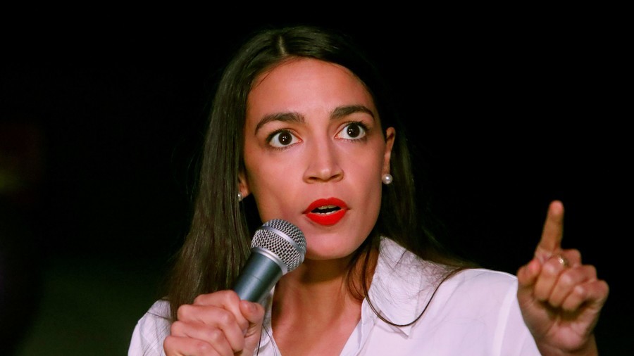 ‘Not the same’: Twitter erupts after Ocasio-Cortez likens migrant caravan to Jews fleeing Holocaust