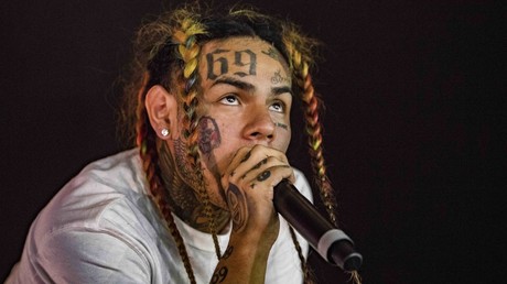 Tekashi 6ix9ine in concert © Global Look Press / M. Peter 