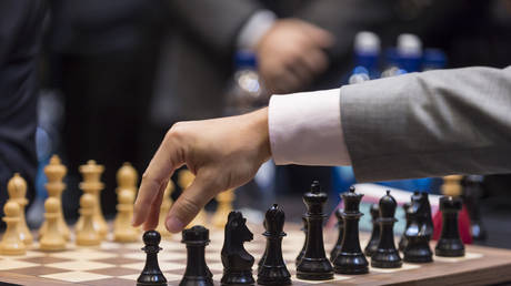 'Perfect performance': Russian prodigy Dubov wins World Rapid Chess title, gets praise from Putin
