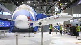 Forget sanctions? France wants to participate in jetliner project with Russia & China
