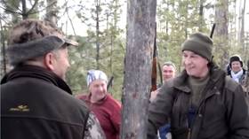 Hunting season on governor, who allegedly killed hibernating bear and told teen to shoot caged boar
