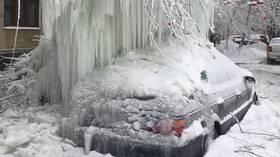 Weather quirk makes Russian city a frozen hellscape, PHOTO battle ensues…