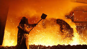  Struggling to stay afloat in China: RT’s Boom Bust on rivals taking a bite out of Apple