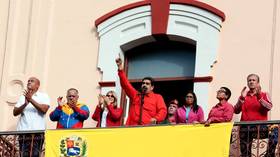 Venezuela orders closing of embassy & consulates in US
