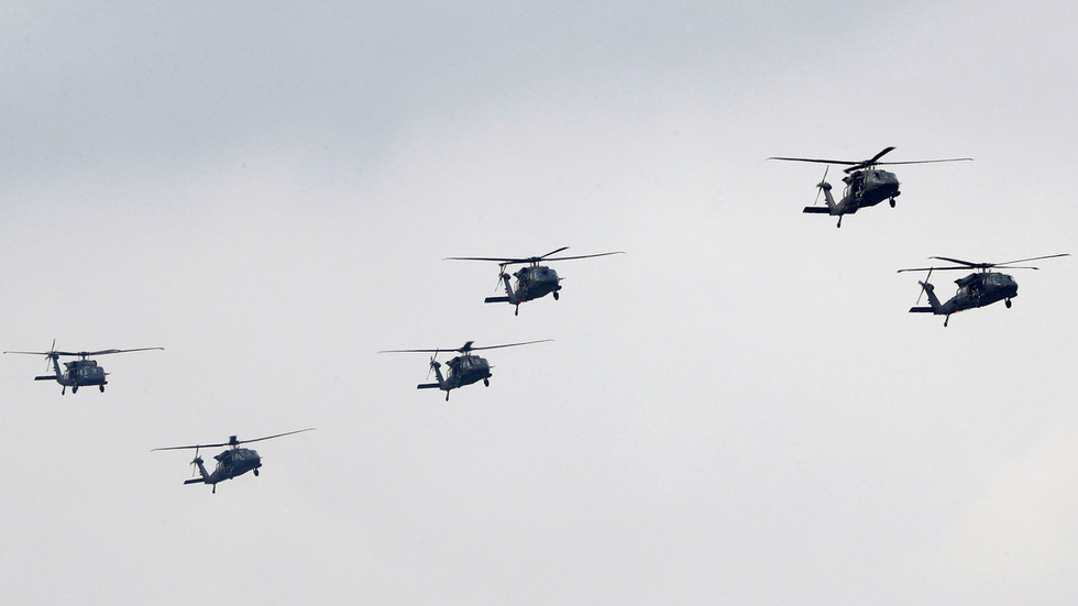 ‘Nothing to see here’? Black helicopters swarm Los Angeles in surprise ...