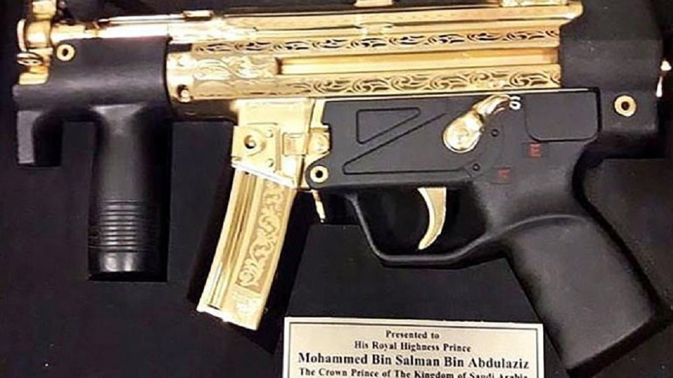 Man with the golden submachine gun: Pakistan gifts Saudi prince MBS