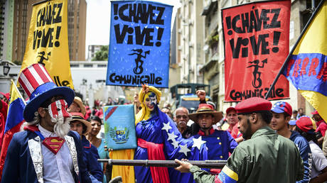 UK must stop acting as ‘Donald Trump’s poodle’ over Venezuela – Labour MP (VIDEO)