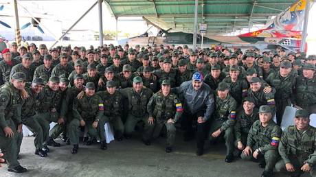 ‘Make the right choice!’ US offers sanctions relief to Venezuelan officers who flip on Maduro