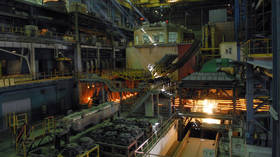 Man & woman BURNED ALIVE as liquid metal spills at Russian iron & steel plant