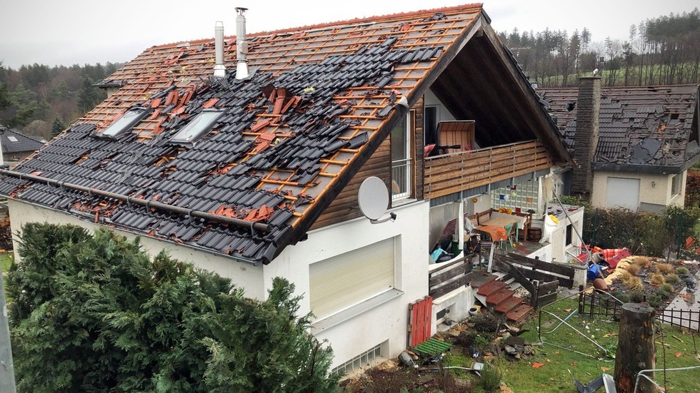 German town hit by rare ‘violent’ tornado (PHOTOS, VIDEOS) German town hit by rare ‘violent’ tornado (PHOTOS, VIDEOS)
