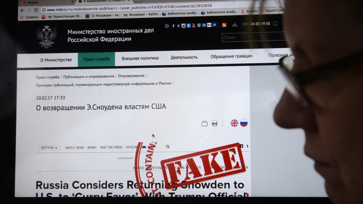 Russian Senate Roves Rules On Fighting Fake News Russian Senate Roves Rules On Fighting Fake News