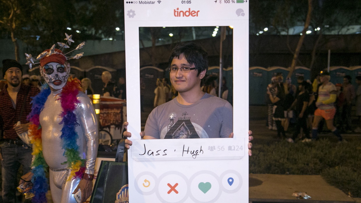 Premature April Fool S Tinder Introduces The Vital Feature Of Height Verification Rt Usa News