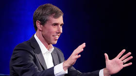 Beto strolls into 2020 Democratic primary, gets upstaged by his own dog
