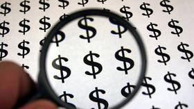 Yield Curve Inverts (E1364)