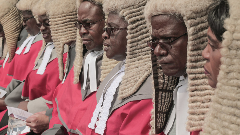Fury as Zimbabwe judiciary spend $155k on handmade wigs from London Fury as Zimbabwe judiciary spend $155k on handmade wigs from London