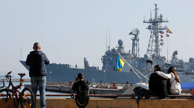 Provoking Russia or propping up Poroshenko? NATO ridiculed over plans to ‘shield’ Ukrainian ships