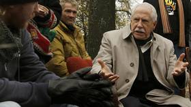 ‘Gravelanche’: Anti-war ex-Senator with teen campaign managers is making a splash in 2020 race