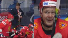 Ovie the goalie? Ovechkin makes glove save to rescue teammate from flying puck (VIDEO)