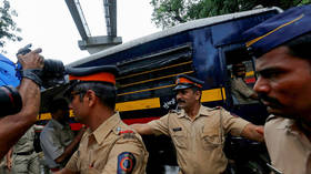 Indian police detain 2 suicide bombersâ¦ who turn out to be Bollywood actors