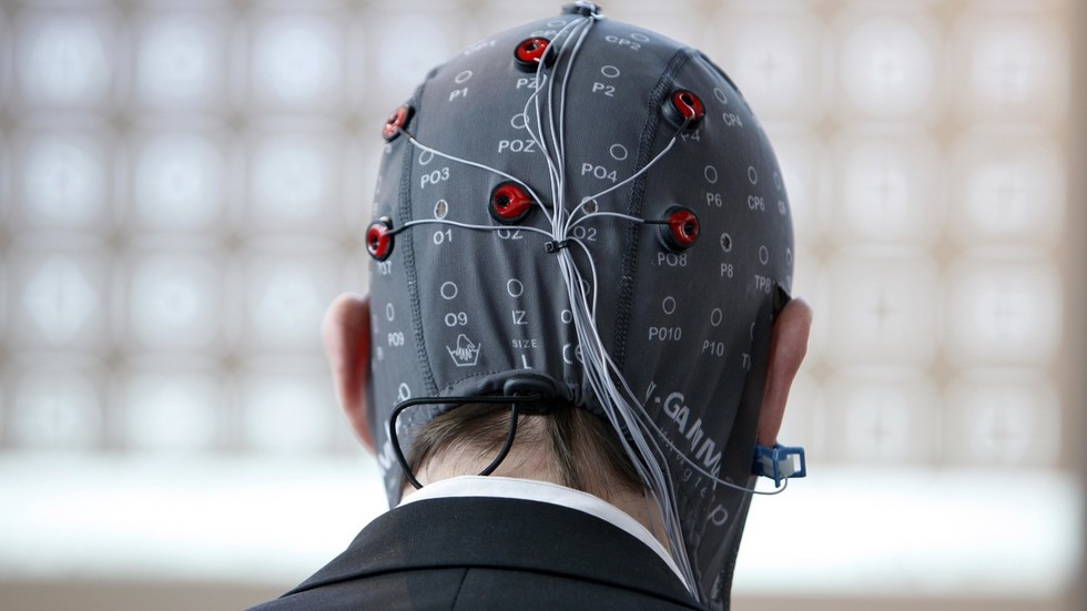 Mind-controlled drones? Pentagon hopes to test telepathy tech on humans within 4 years