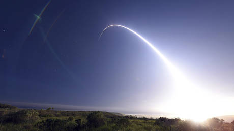 FILE PHOTO: A Minuteman III ICBM - which can carry a nuclear warhead - is test launched from a base in California © Reuters / Handout