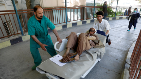 &lsquo;Dozens&rsquo; wounded in massive blast near US, UK embassies in Kabul (PHOTOS, VIDEO)
