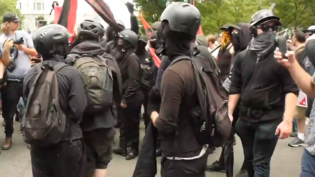 Free speech rally with Proud Boys and Milo in Washington DC draws antifa protesters (WATCH LIVE)