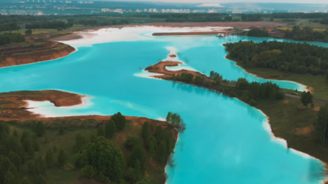 The Siberian Maldives: Electric blue lake beside power plant becomes Instagram sensation (PHOTOS)