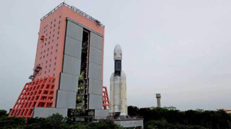 India to launch first-ever moon lander to study strange ‘large excess of mass’ (PHOTOS)