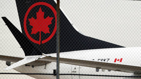 About 25 injured as Air Canada flight makes emergency landing in Hawaii - reports