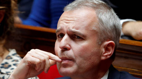 Lobsters & wine? French environment minister steps down over embarrassing report on ‘lavish feasts’